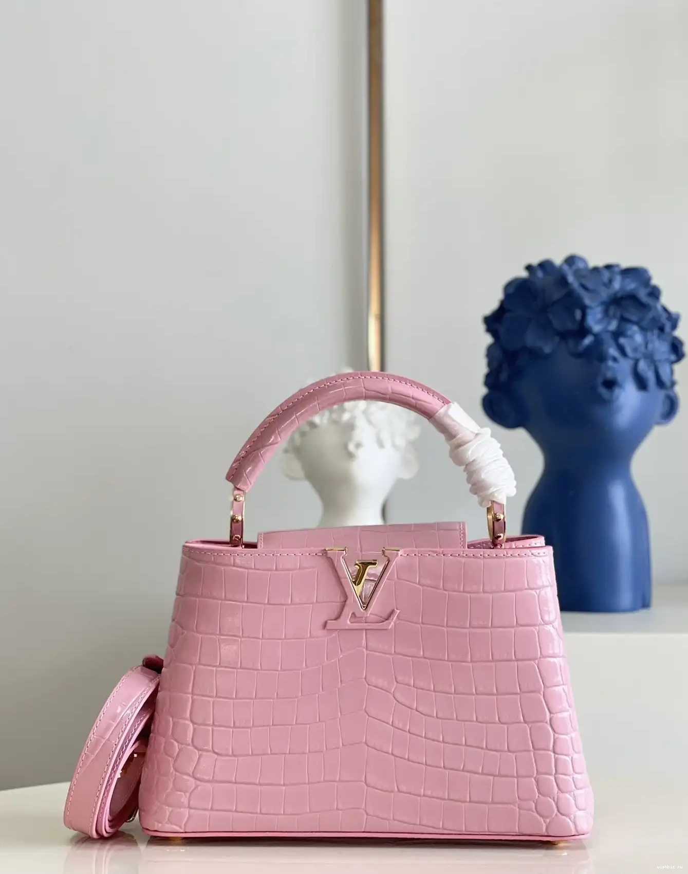 WIS CAPUCINES LOUIS VUITTON BB 0423